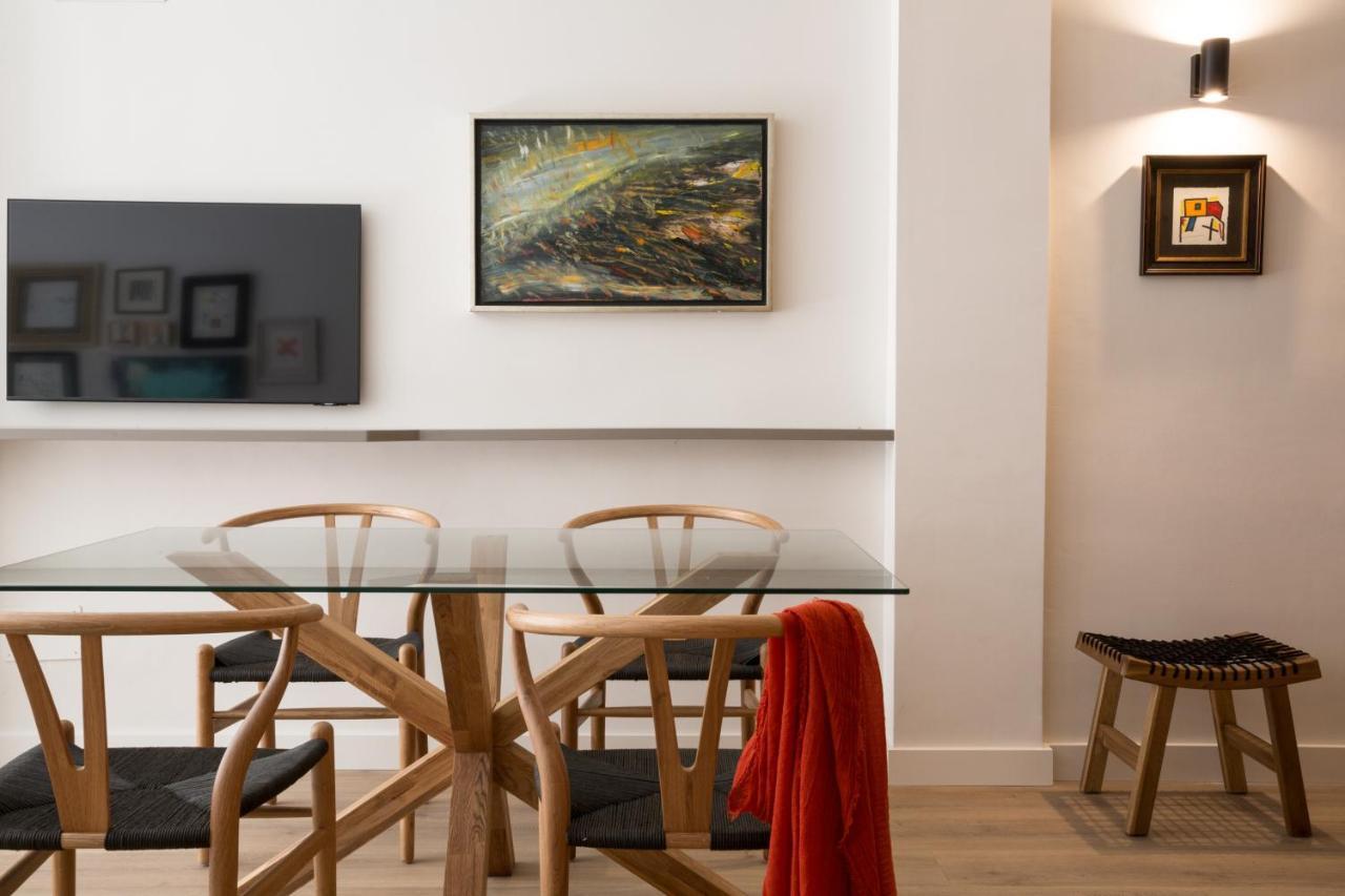 Puerta Catedral Suites Sevilla Eksteriør bilde