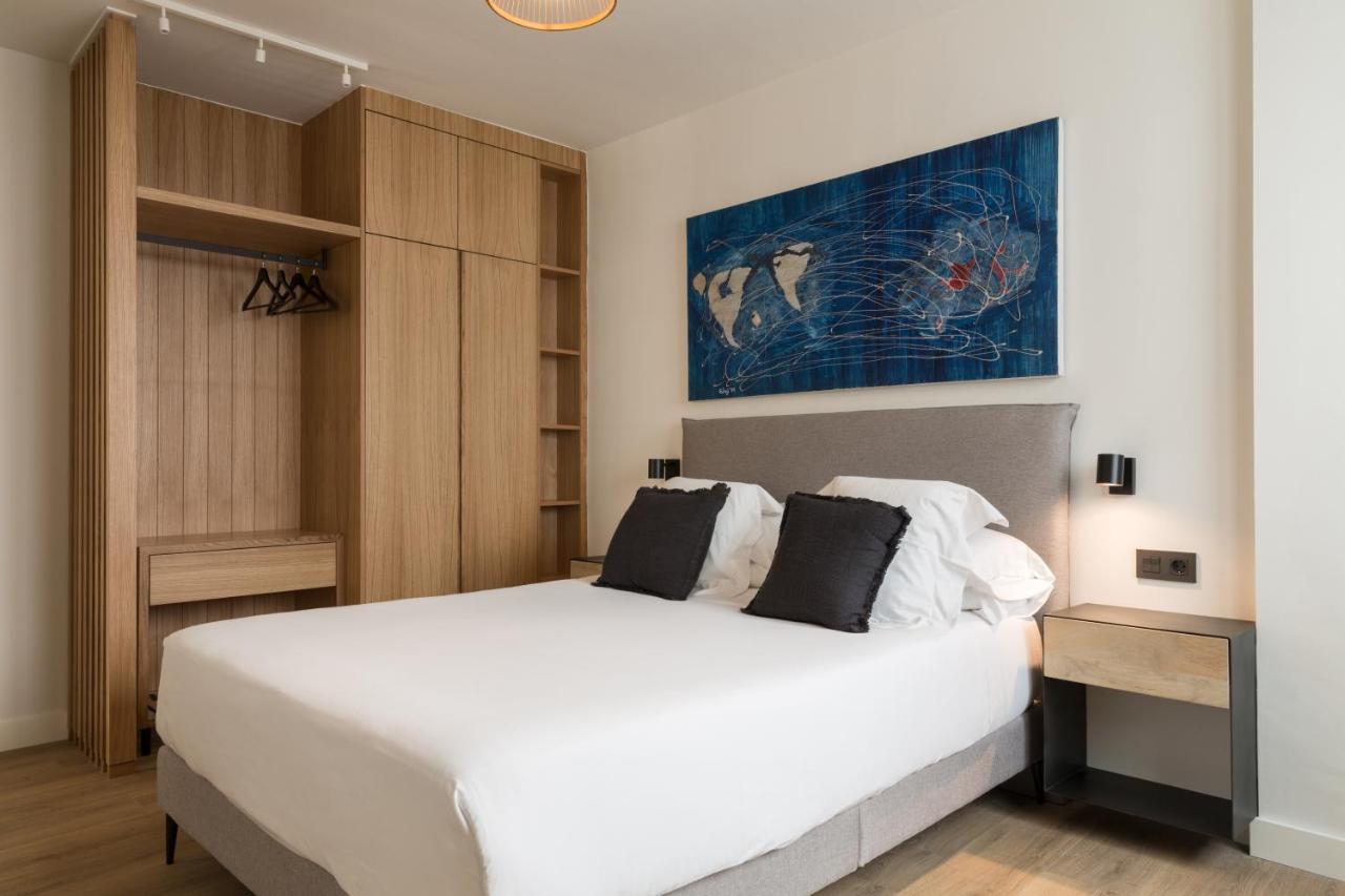 Puerta Catedral Suites Sevilla Eksteriør bilde