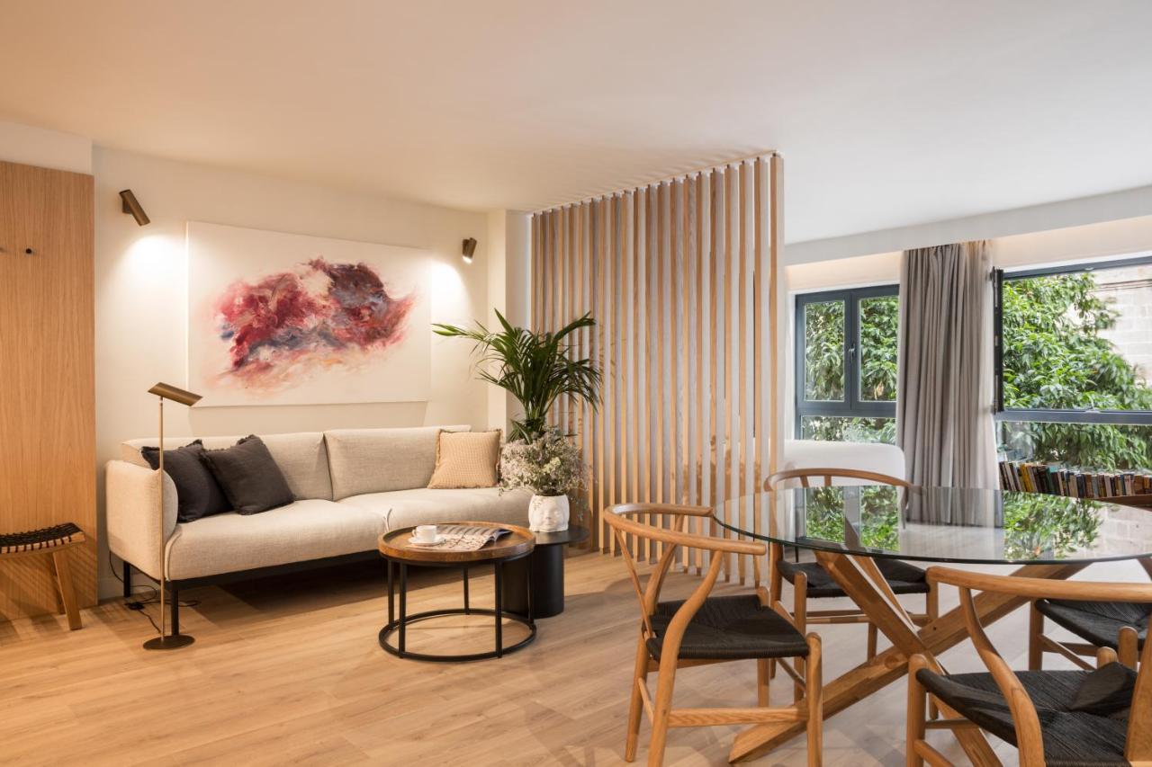 Puerta Catedral Suites Sevilla Eksteriør bilde