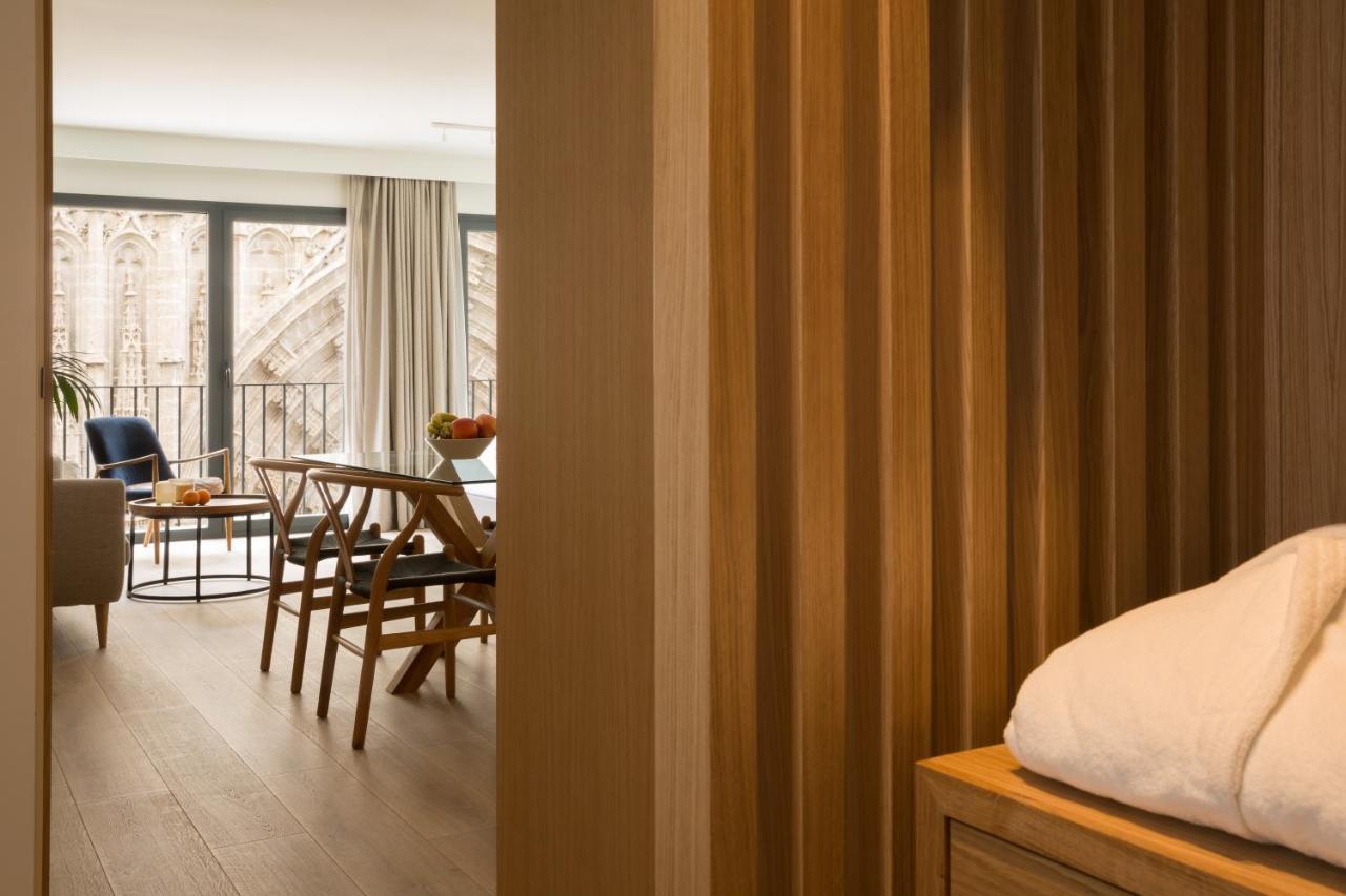 Puerta Catedral Suites Sevilla Eksteriør bilde