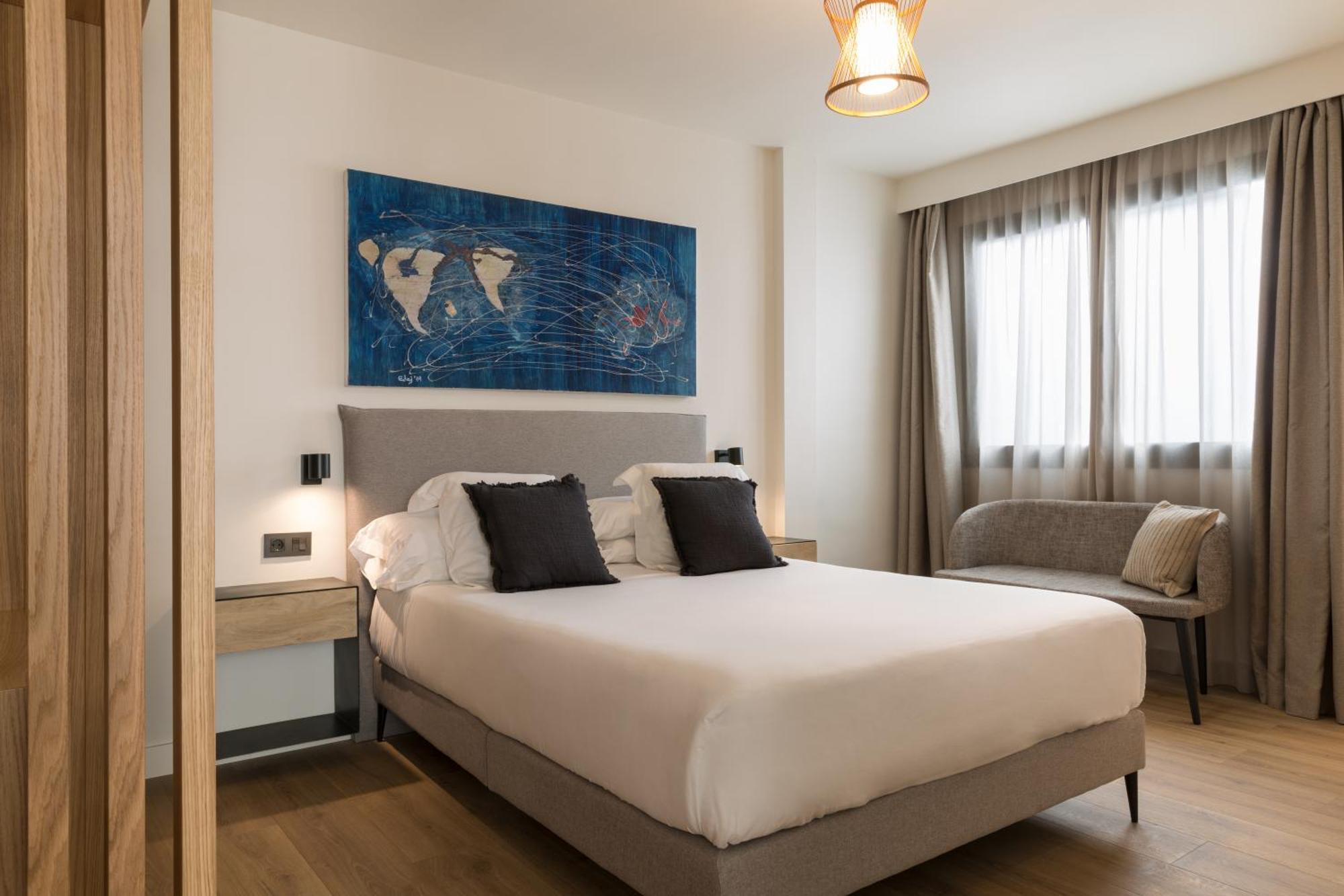 Puerta Catedral Suites Sevilla Rom bilde