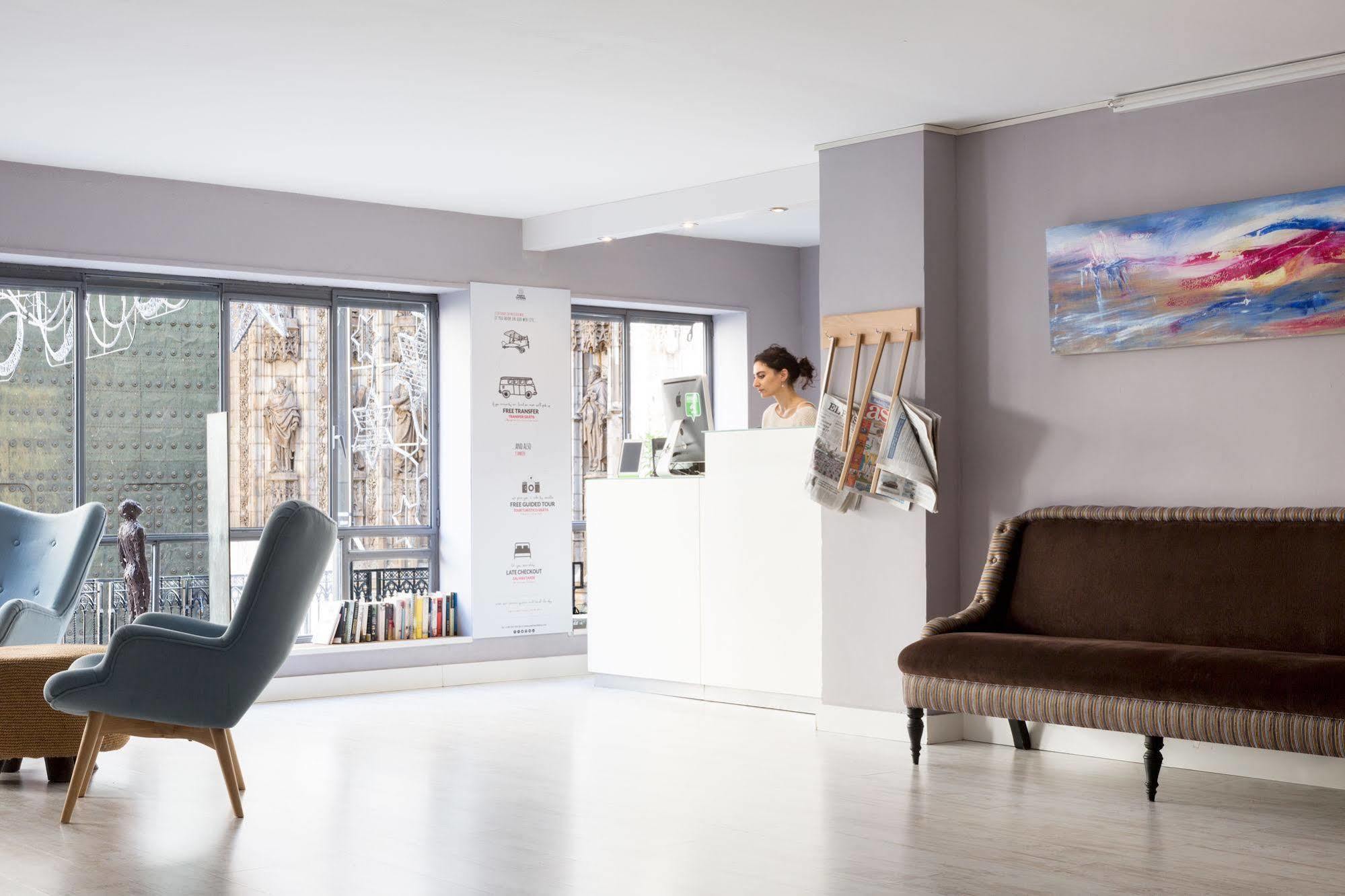 Puerta Catedral Suites Sevilla Eksteriør bilde